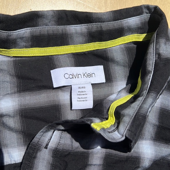 Calvin Klein Flannel - Picture 3 of 4